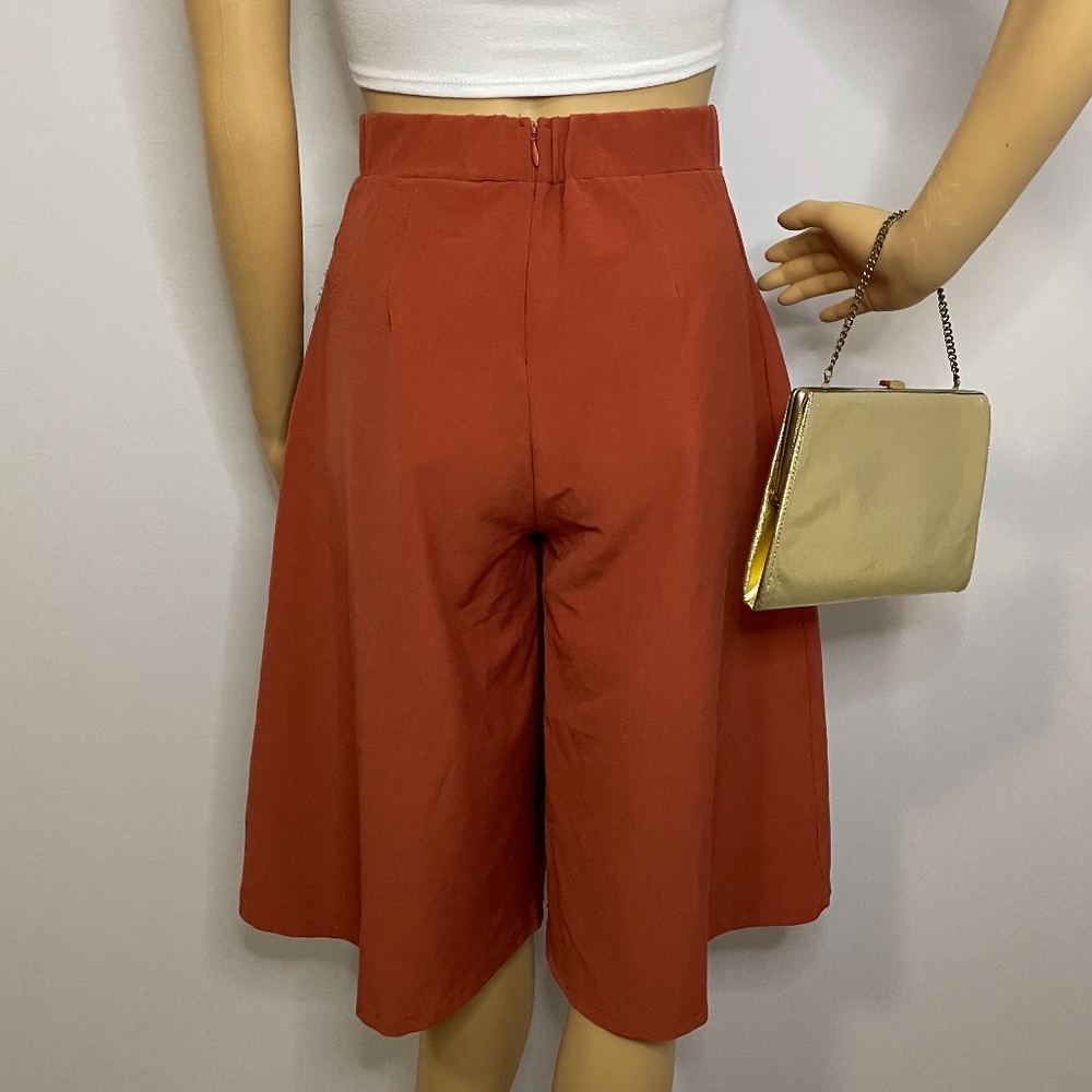Burnt orange high waisted gaucho pants with pleating and wide leg fit below knee - Picture 8 of 10